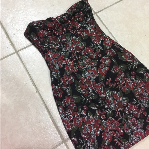 NWT Zara Shimmer Floral Strapless Dress - Picture 6 of 7